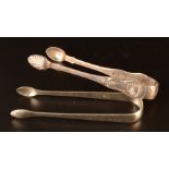 A William IV Edinburgh 1833 silver Queen's pattern sugar tongs,