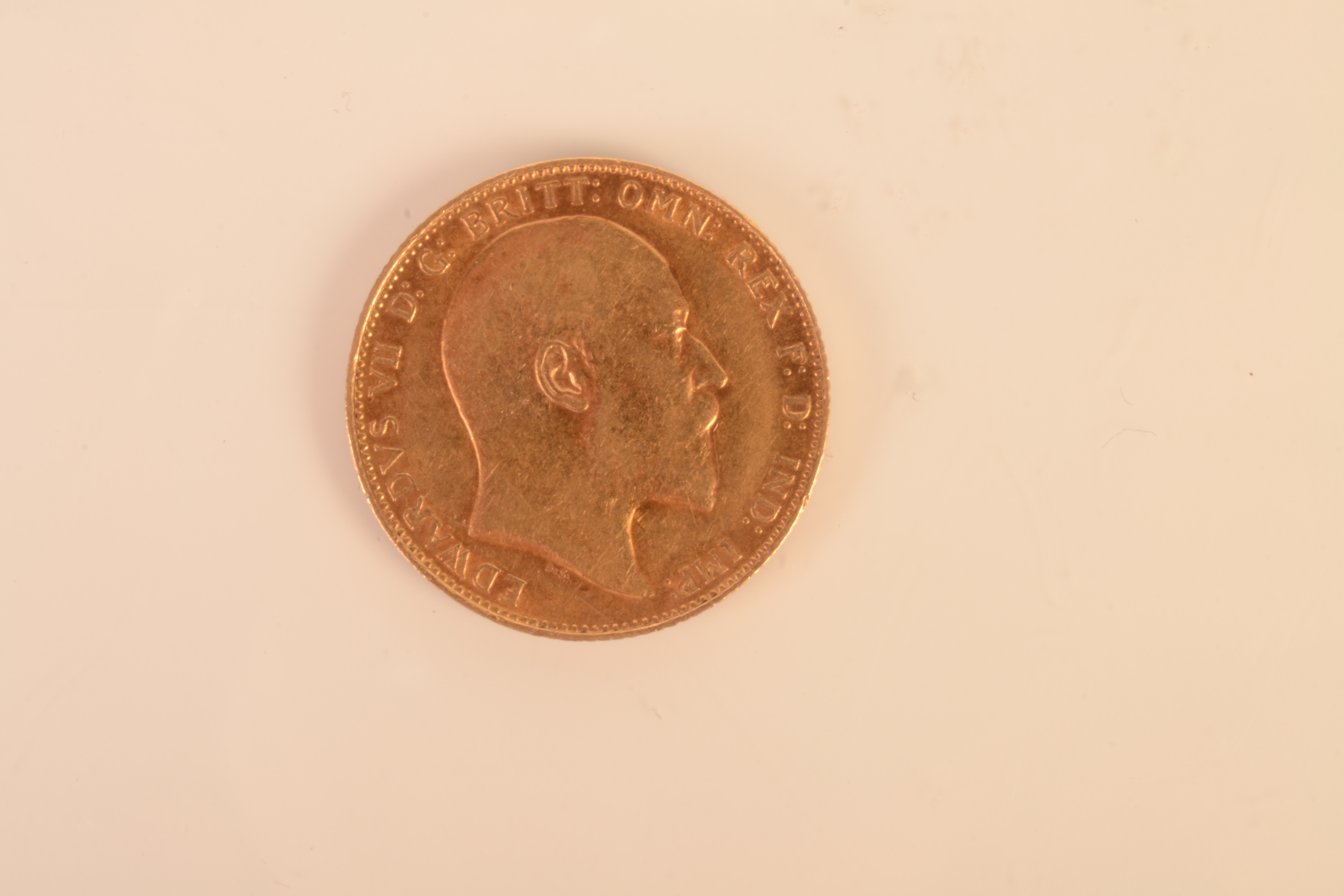 An Edward VII sovereign 1907, good very fine. - Image 2 of 2