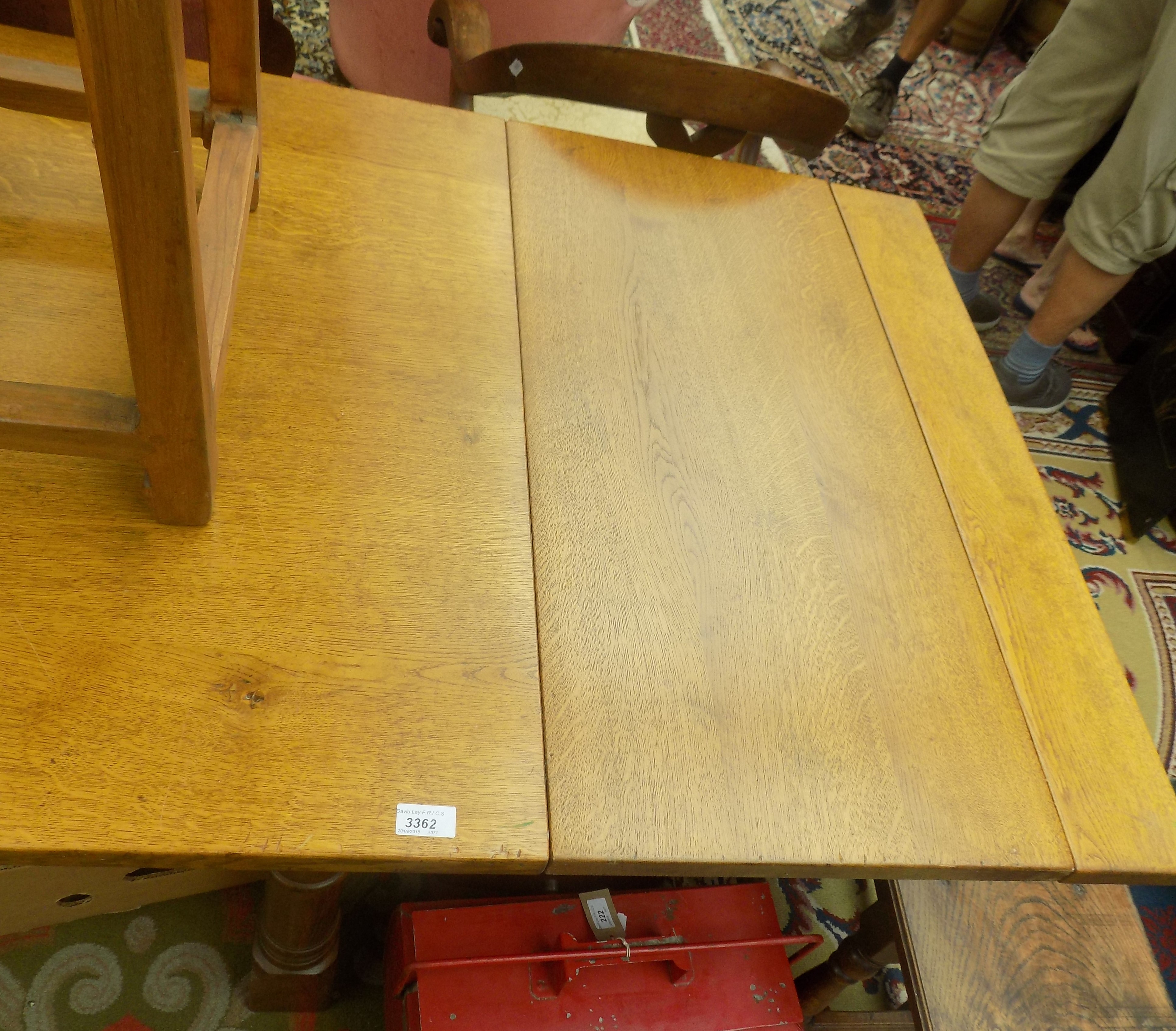 An oak draw leaf refectory table, 20th century, height 76cm, length fully extended 265cm, - Image 5 of 7