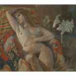 Ken SYMONDS (1927-2010) Reclining female nude with Amaryllis Signed 50 x 58 cm