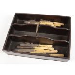 A Georgian mahogany cutlery tray, with brass carrying handle, 37.5 x 27.5cm.