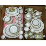 Royal Doulton Rondelay pattern dinner, tea and coffee service of approximately 90 pieces (2)