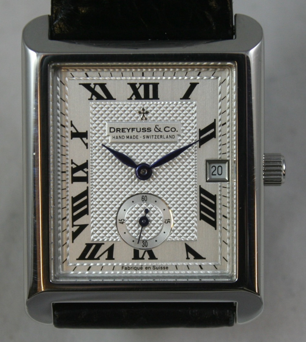 Dreyfuss & Co. - a Series 1974 quartz stainless steel gentleman's wristwatch, recent, case number