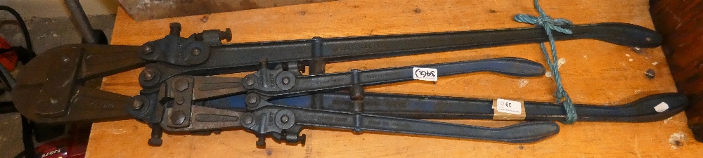 A large Record bolt cropper and a similar smaller example (2)