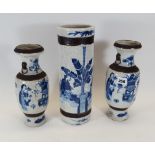 A PAIR OF LATE 19TH/EARLY 20TH CENTURY CHINESE CRACKLE-GLAZED VASES with underglaze blue figure and