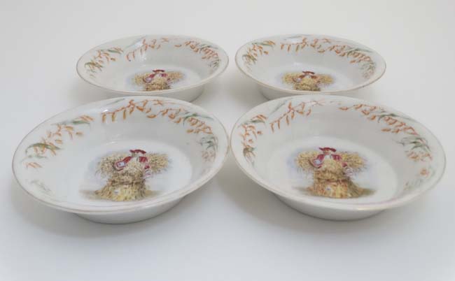 A set of four c1910 '' Quaker Rolled White Oats '' advertising bowls, - Image 5 of 7