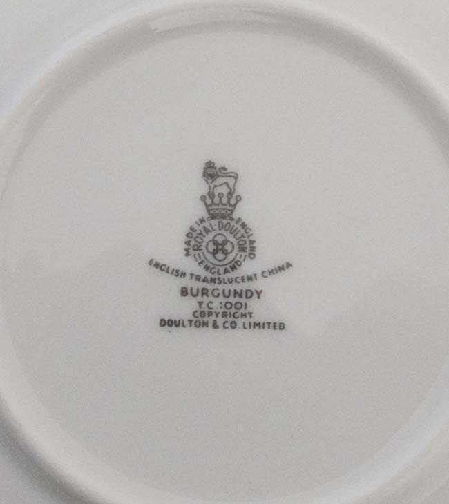 A Royal Doulton '' Burgandy '' pattern tea set , number TC1001, to include teapot, milk jug, - Image 4 of 19