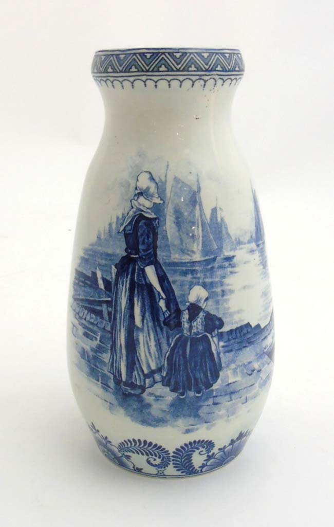 A circa 19th C Royal Bonn ''Delft'' blue and white vase depicting a Dutch mother and daughter - Image 7 of 13