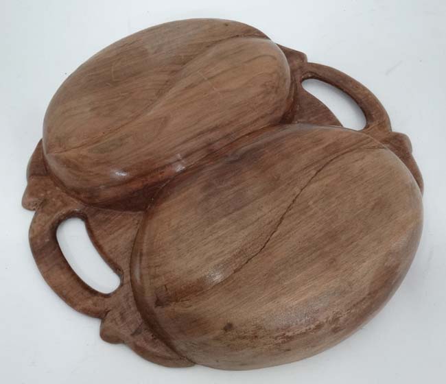 Carved hardwood dish CONDITION: Please Note - we do not make reference to the - Image 4 of 5