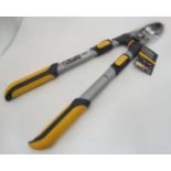 Heavy duty extendable loppers 25" to 34" long CONDITION: Please Note - we do not
