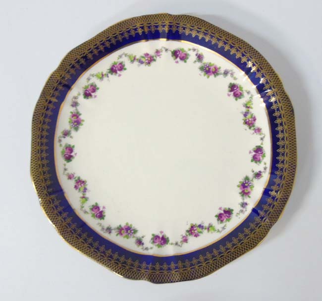 An early 20thC Wedgwood and Co, Imperial Porcelain dinner service, to include 12 plates, - Image 9 of 9