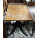 Single pedestal breakfast table CONDITION: Please Note - we do not make reference