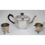 Silver plated teapot together with a silver plated milk jug and a sugar bowl (3)