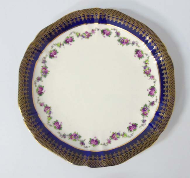 An early 20thC Wedgwood and Co, Imperial Porcelain dinner service, to include 12 plates, - Image 8 of 9