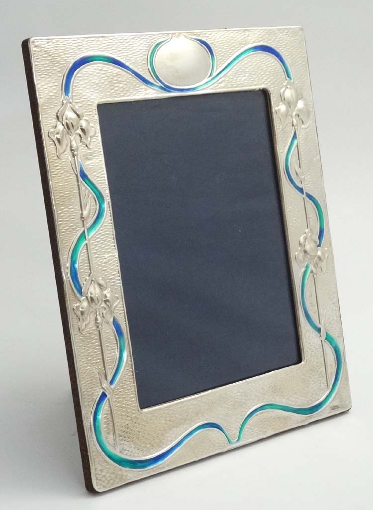 A silver photograph frame with Art Nouveau style enamel decoration. - Image 3 of 9