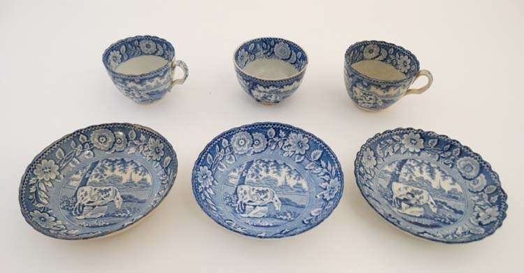 A set of three early 19thC pearlware transfer printed blue and white teacups / teabowl and saucers - Image 7 of 7