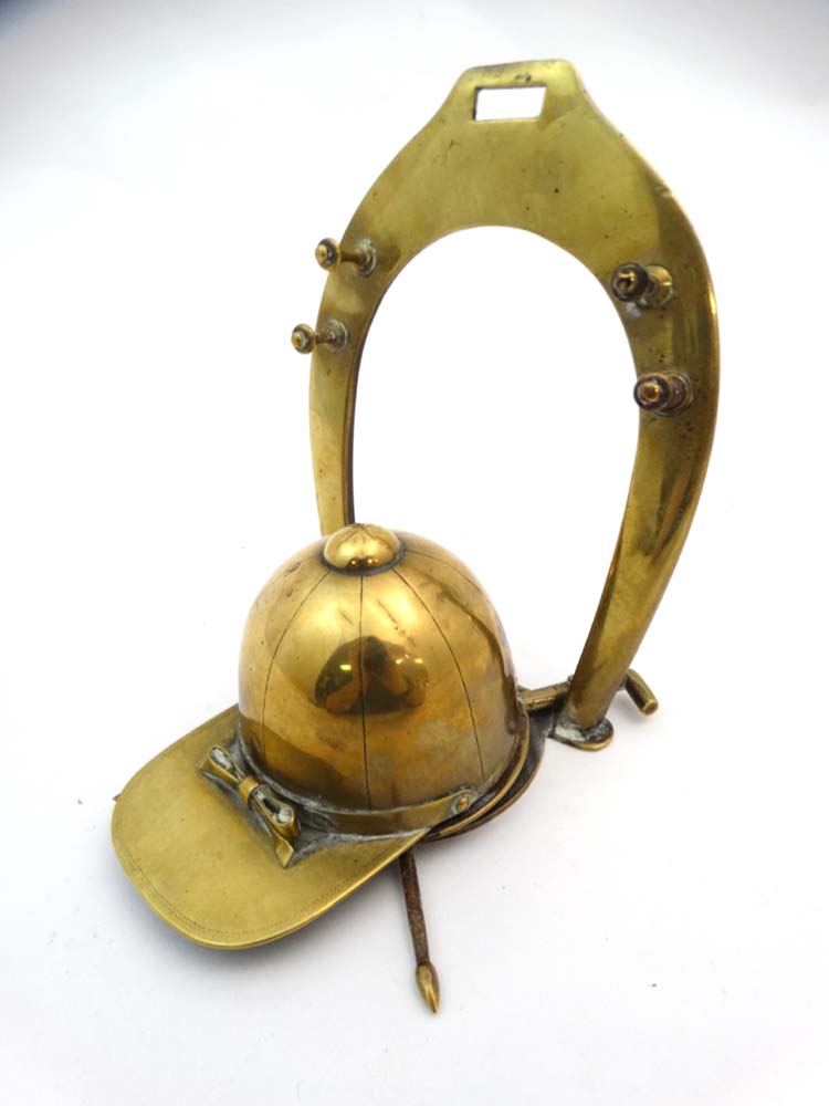 Riding / Hunting Interest : A late 19thC / early 20thC Novelty brass Standish / inkwell the back - Image 3 of 7