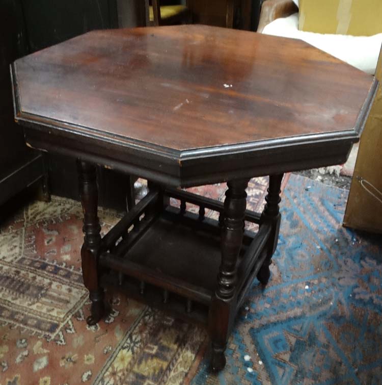 Edwardian side table CONDITION: Please Note - we do not make reference to the - Image 4 of 4