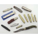 A quantity of pen knives CONDITION: Please Note - we do not make reference to the