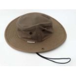 White Rock Mens Outback style hat in green , size M.