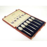 A set of 6 silver tea spoons each with a different assay town mark : London, Birmingham, Sheffield,