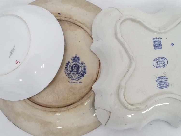 Quantity of blue and white china CONDITION: Please Note - we do not make reference - Image 4 of 23