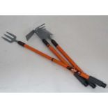 Set of three garden tools with extendable handles 3ft maximum CONDITION: Please Note