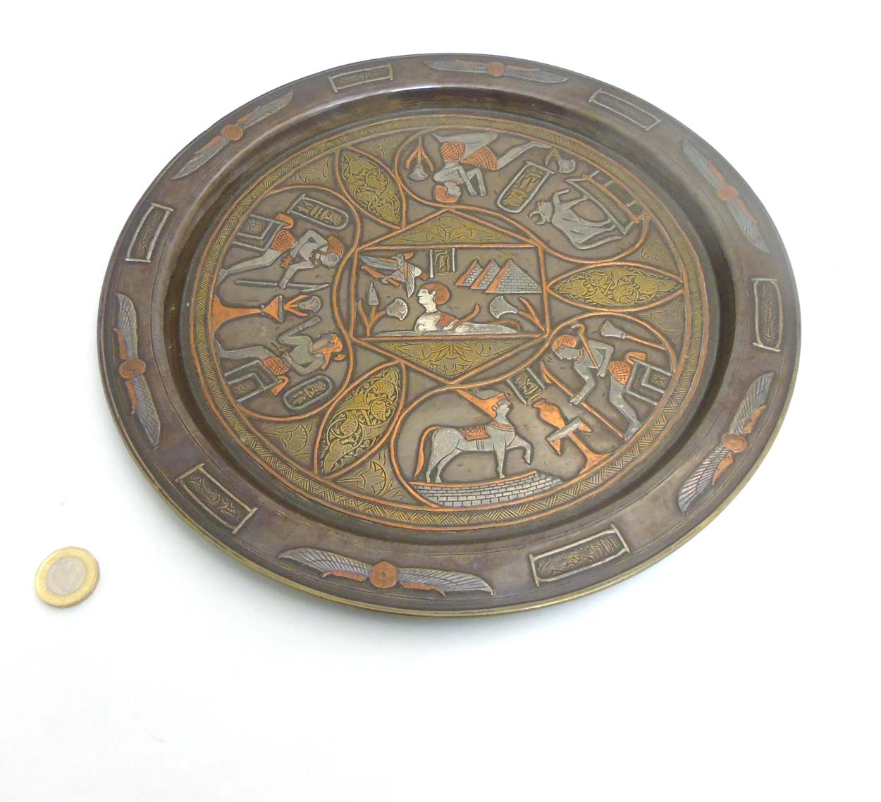 A c.1920 Egyptian copper tray with inlaid brass silver and copper decoration. - Image 3 of 7