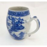 An 18thC Chinese blue and white export tankard,