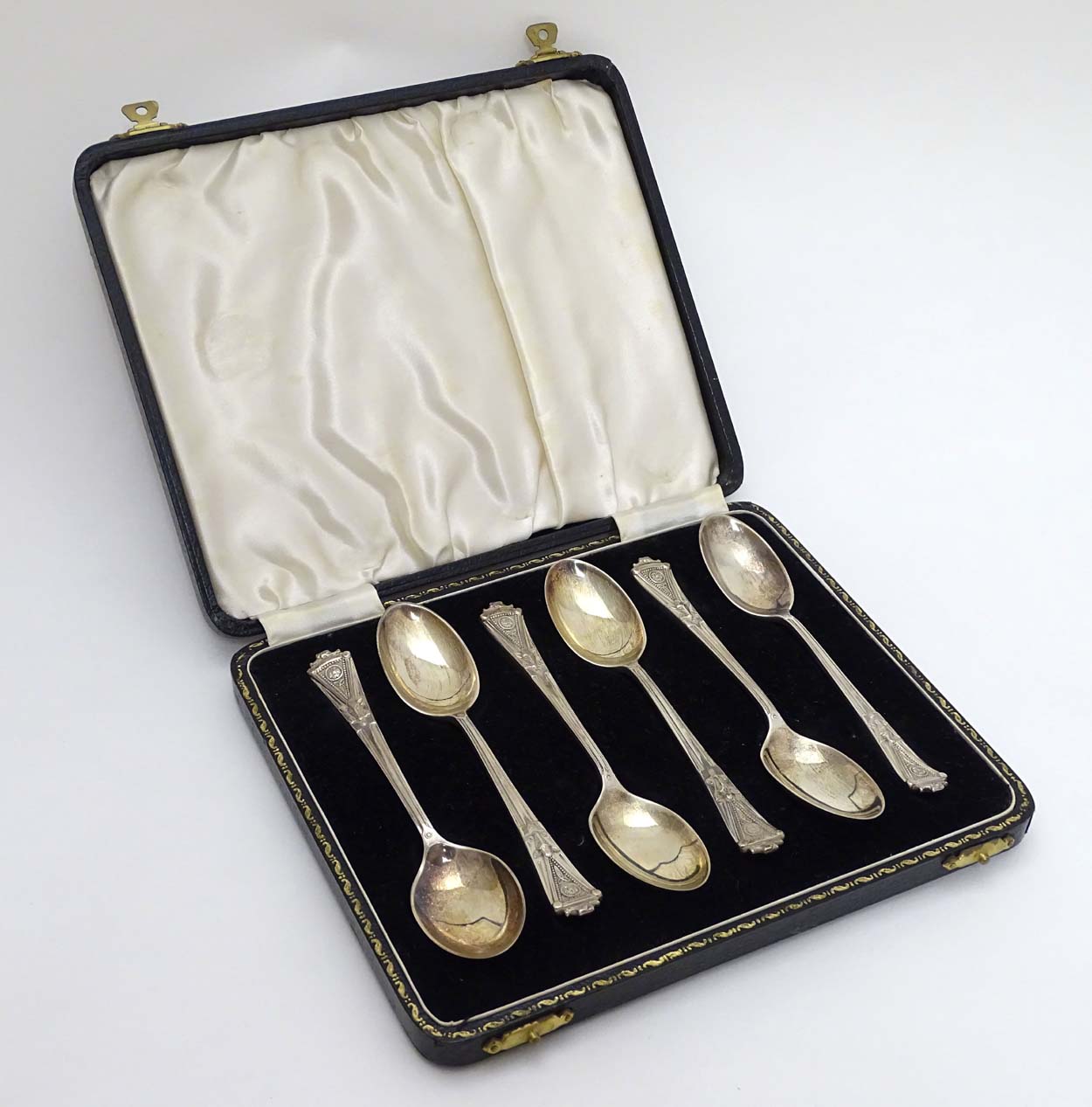 A cased set of 6 silver teaspoons having unusual celtic like decoration with wild boar head detail. - Image 5 of 13