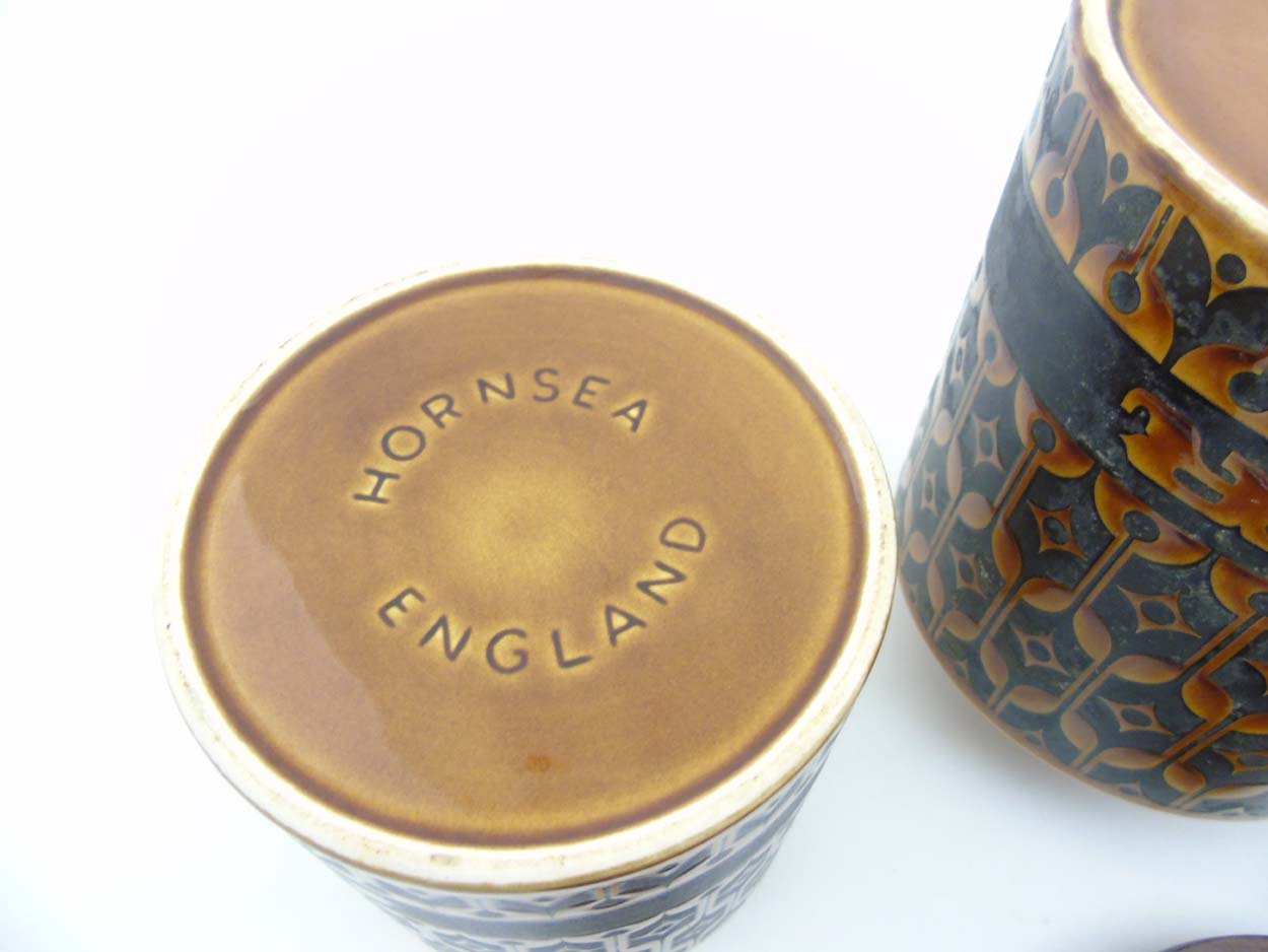 Three Retro Hornsea brown 'Heirloom' storage jars with wooden lids to include tea, - Image 7 of 7