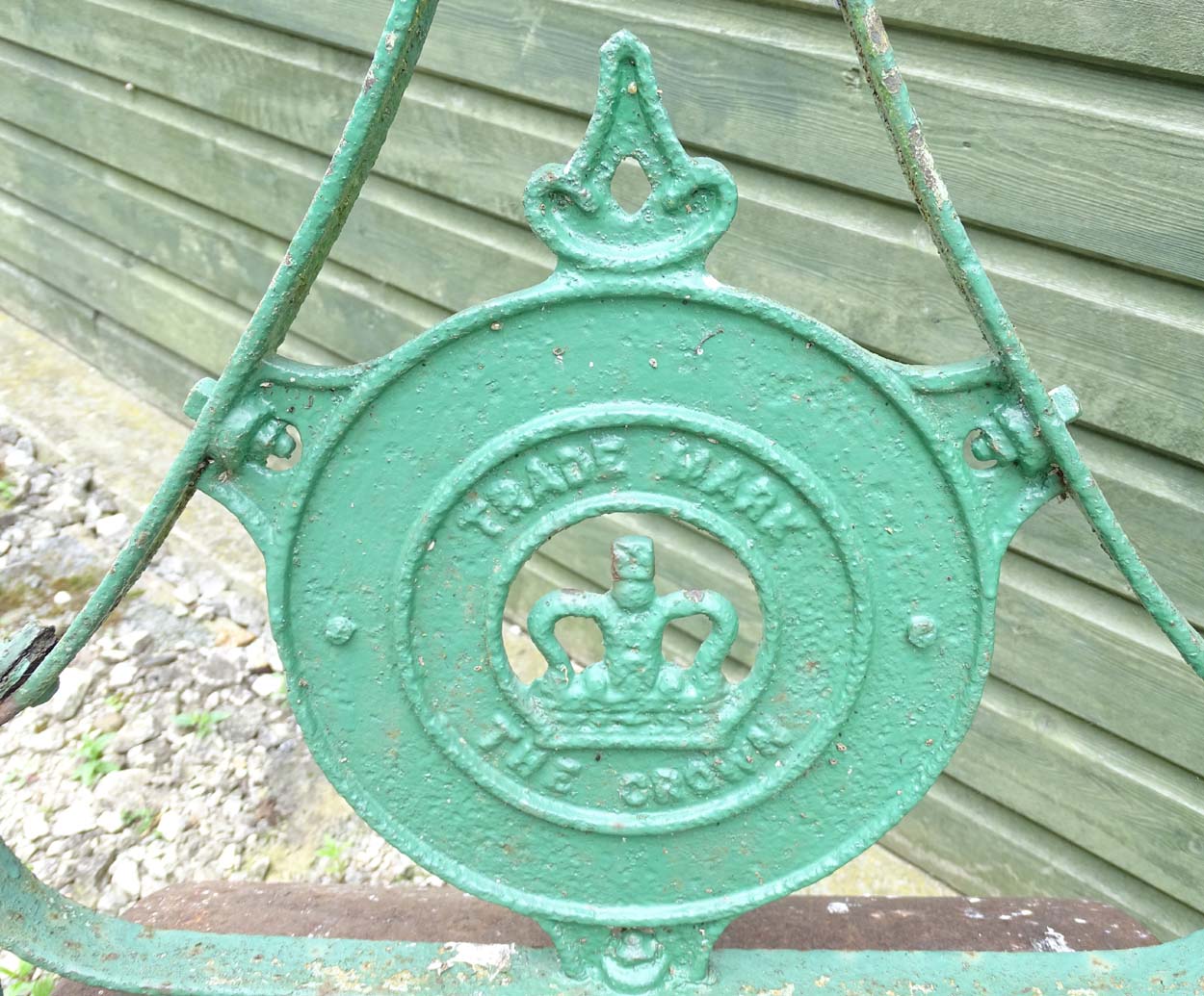 Garden and Architectural Salvage : an early 20 thC painted ' New Crown ' cast Iron Garden roller, - Image 5 of 7
