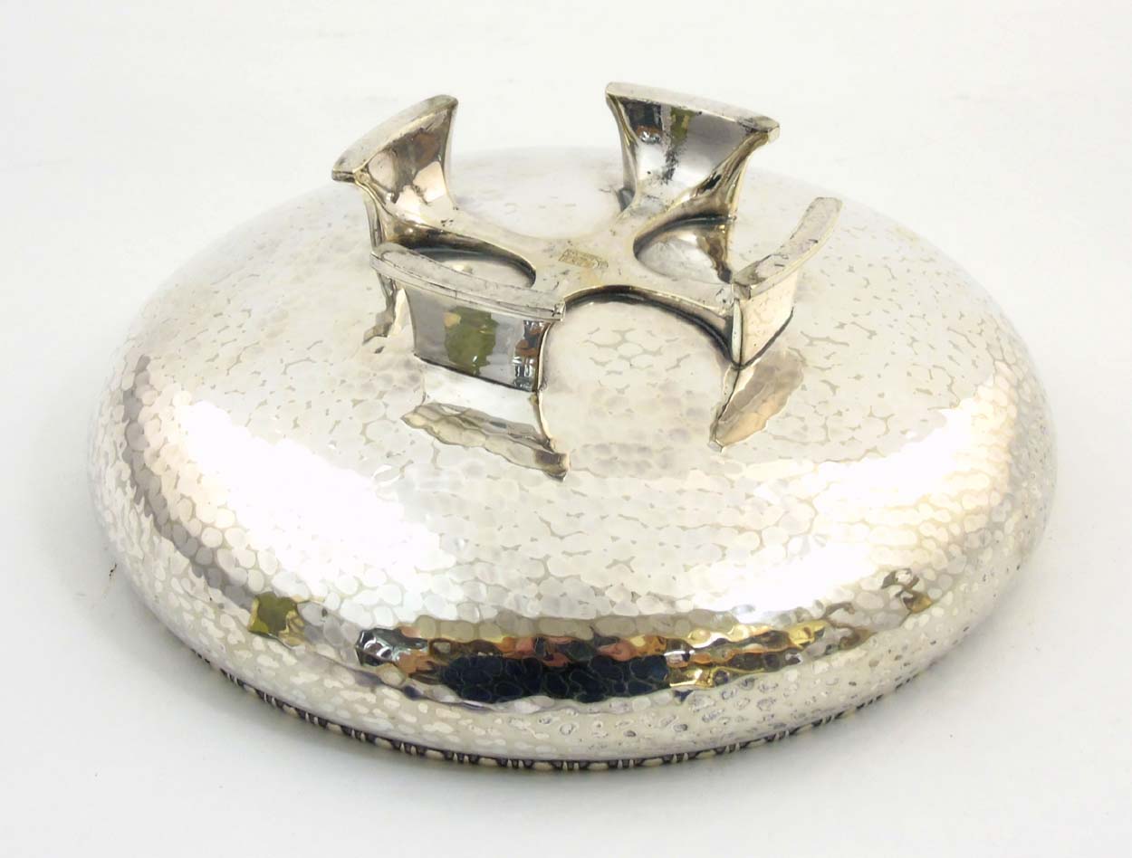 Arts and Crafts : A four foot hammered silver plate bowl by J B Chatterly & Sons ltd. Marked under. - Image 9 of 9