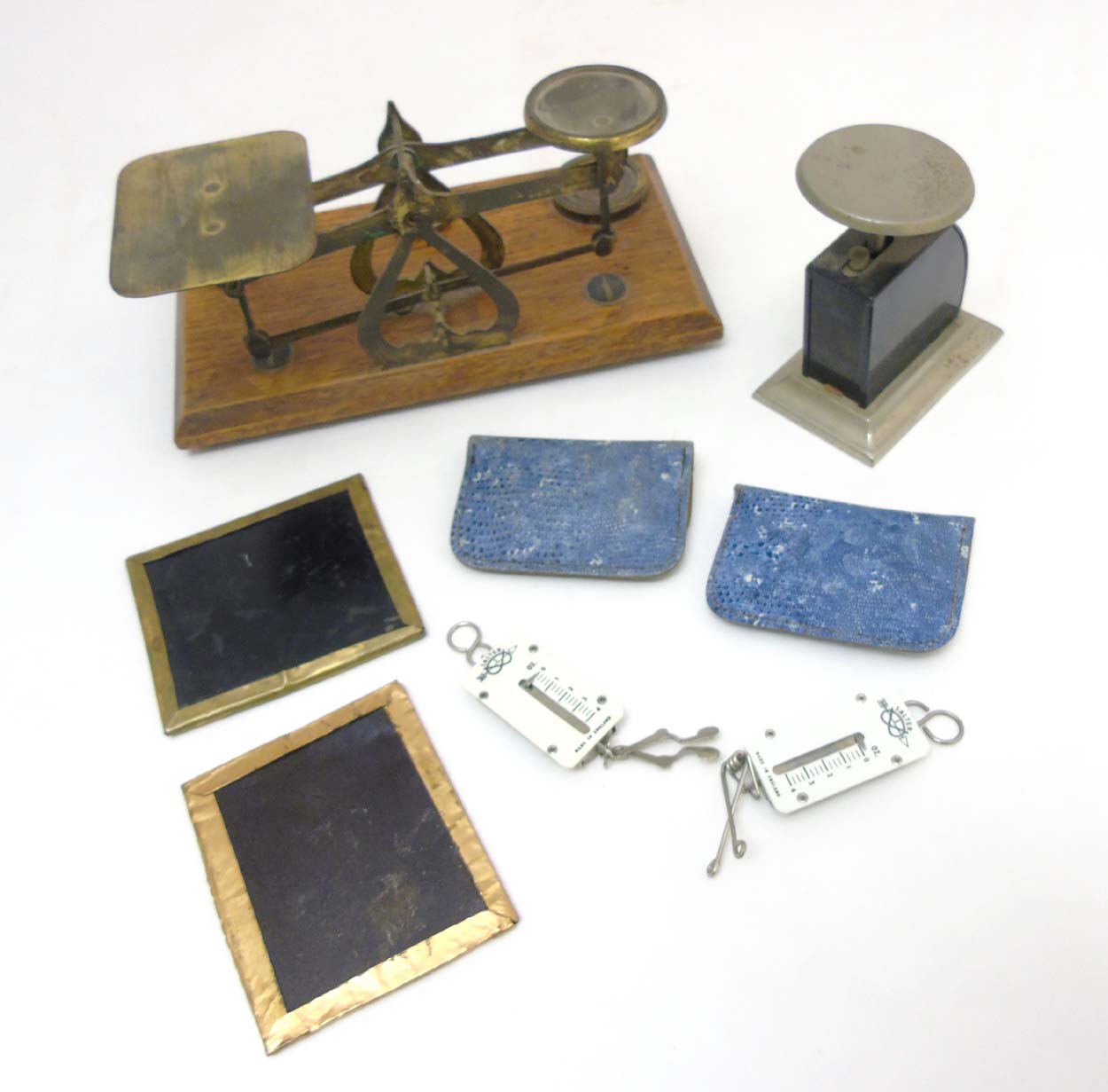 A quantity of scales to include Post Office sprung balances scales by J W & Co. - Image 2 of 6