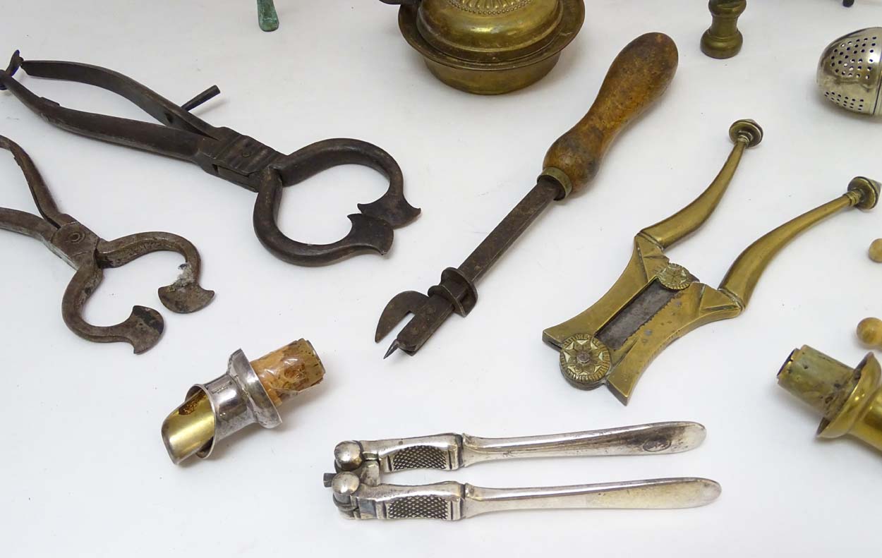 Assorted Kitchenalia : including , 19 thC Sugar cutters , - Image 7 of 9
