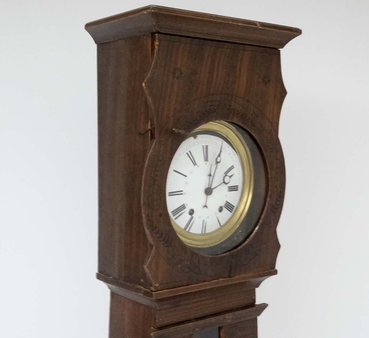 Comptoise French longcase clock : a 19thC 8 day painted (inlaid oak style) pine cased clock with - Image 5 of 10