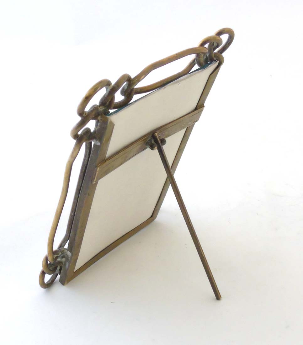 A late Victorian brass chain link photograph frame with easel / strut back. - Image 7 of 7