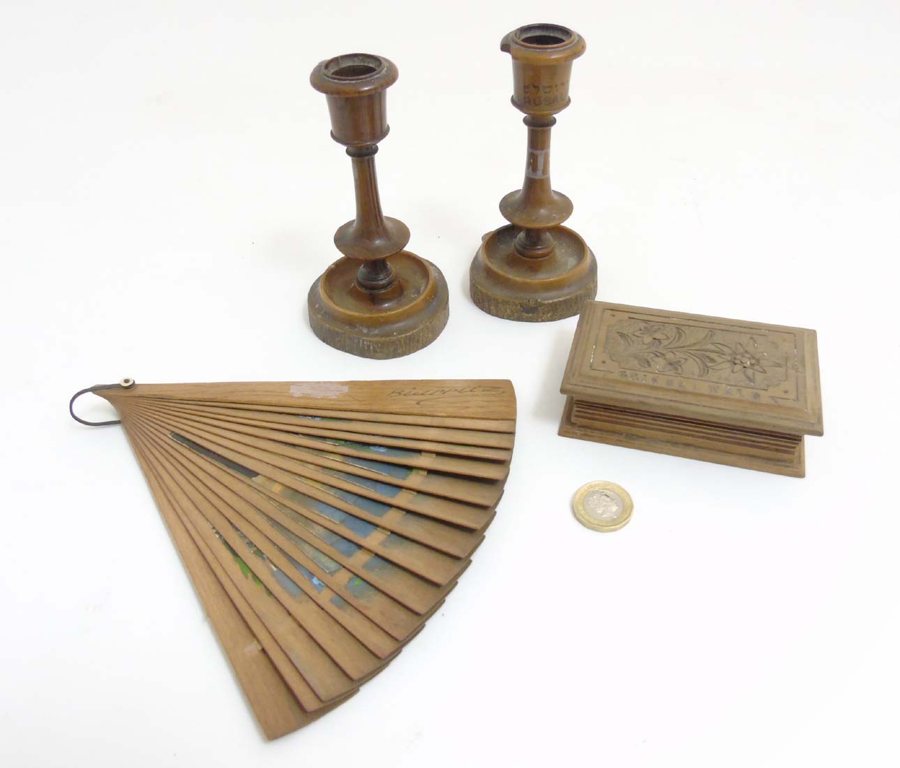 Treen Souvenir : A pair of olive wood candlesticks marked ' Jerusalem' , - Image 6 of 9