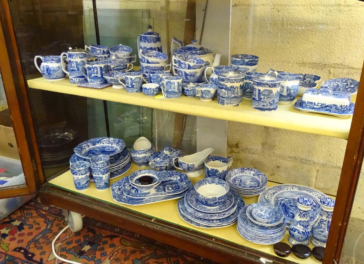 A large quantity of Copeland Spode 'Italian' blue and white transferware comprising various items - Image 3 of 19