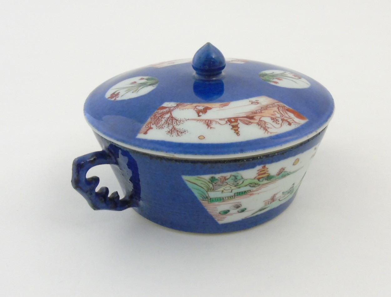 A Chinese pot and lid with handles, - Image 5 of 7