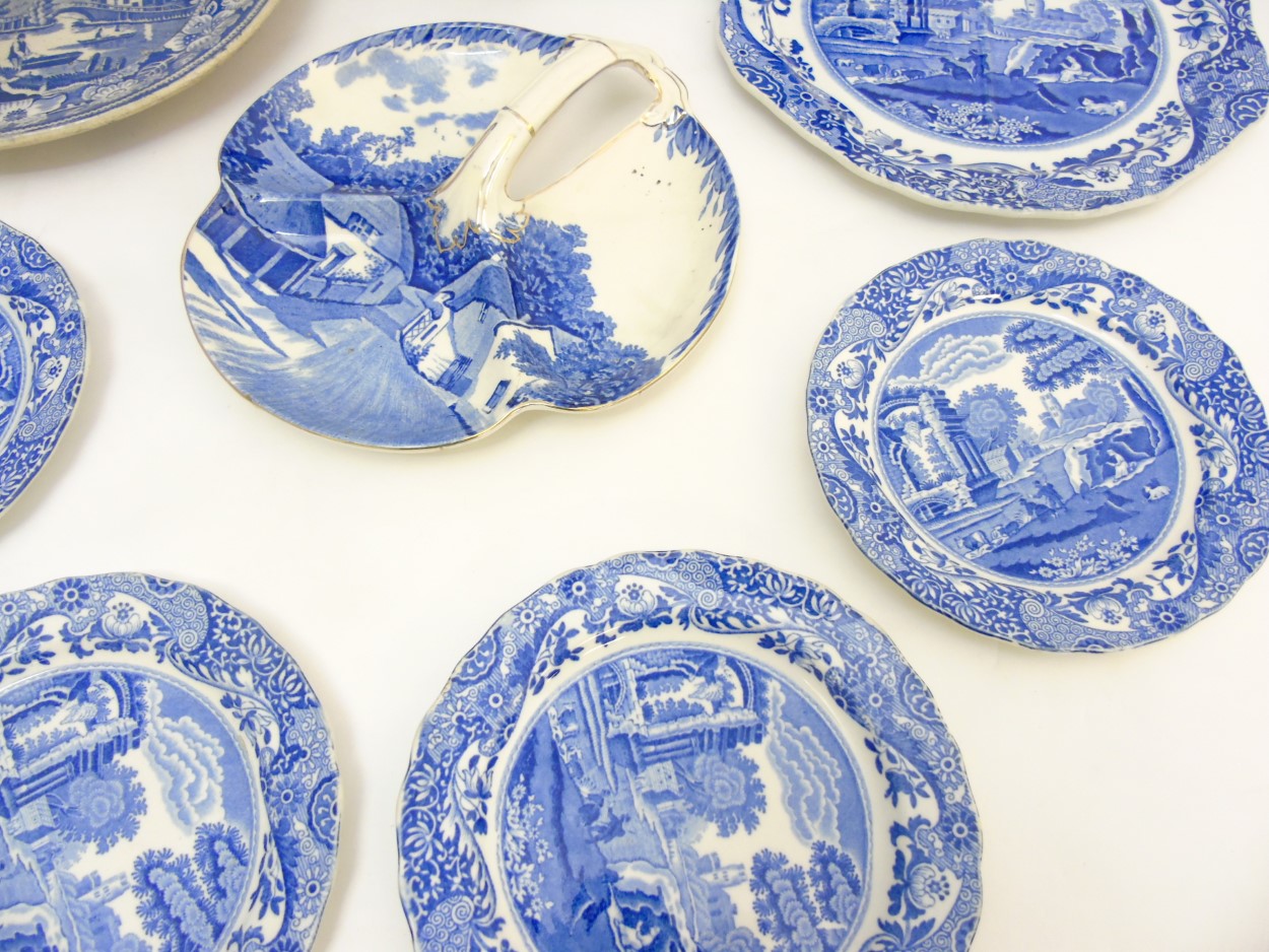 A quantity of blue and white ceramics comprising 4 Copeland Spode's Italian side plates and a 4 - Image 6 of 9