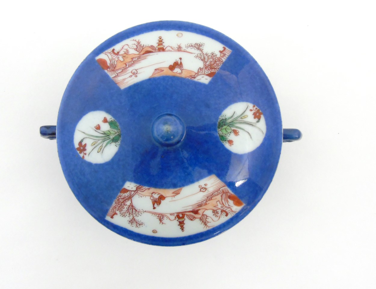A Chinese pot and lid with handles, - Image 6 of 7