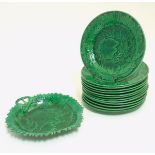 A quantity of 14 19thC green leaf lead glaze plates,