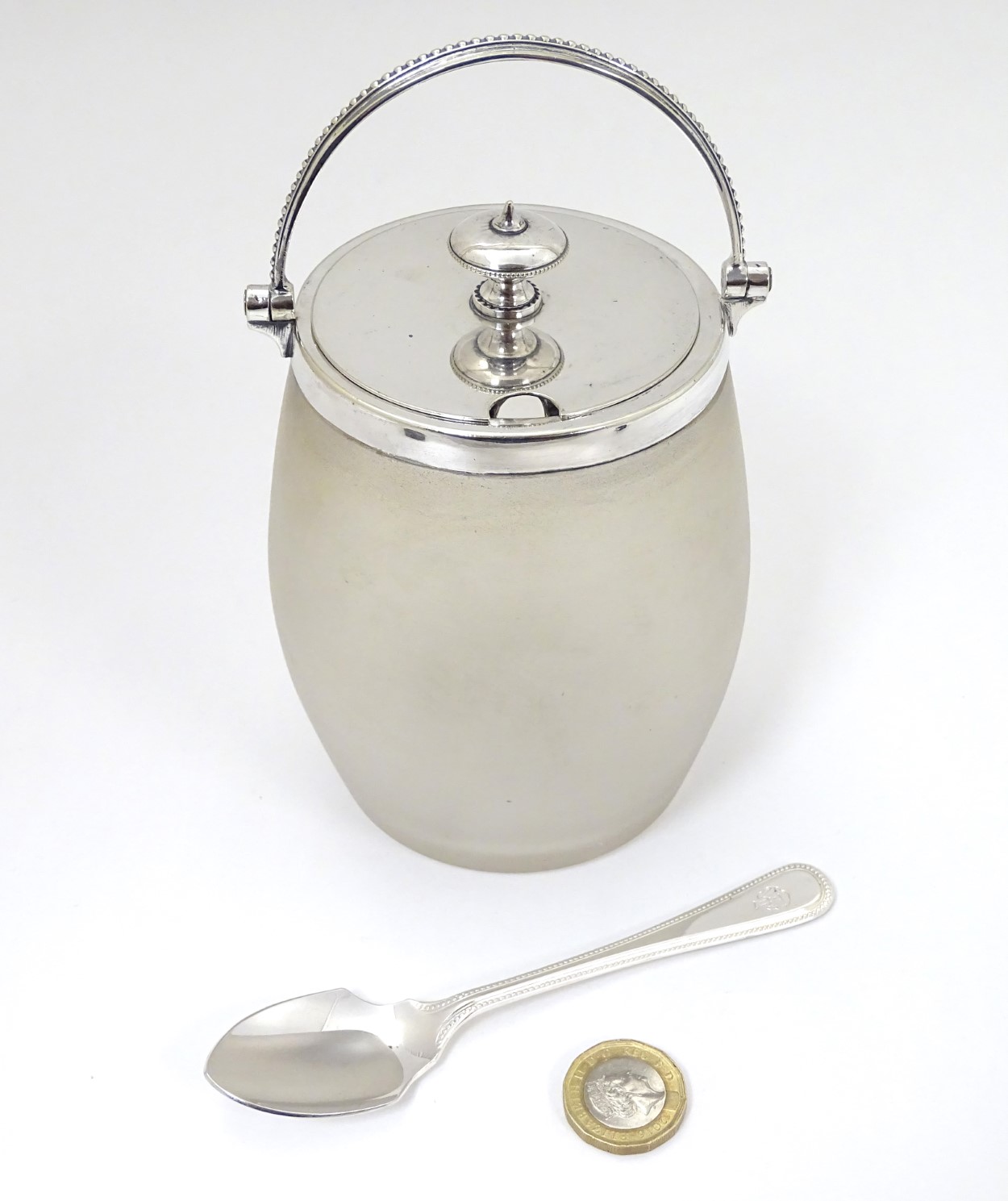 A glass preserve / jam pot with silver plate mounts lid and handle 6 1/2" high overall. - Image 2 of 3