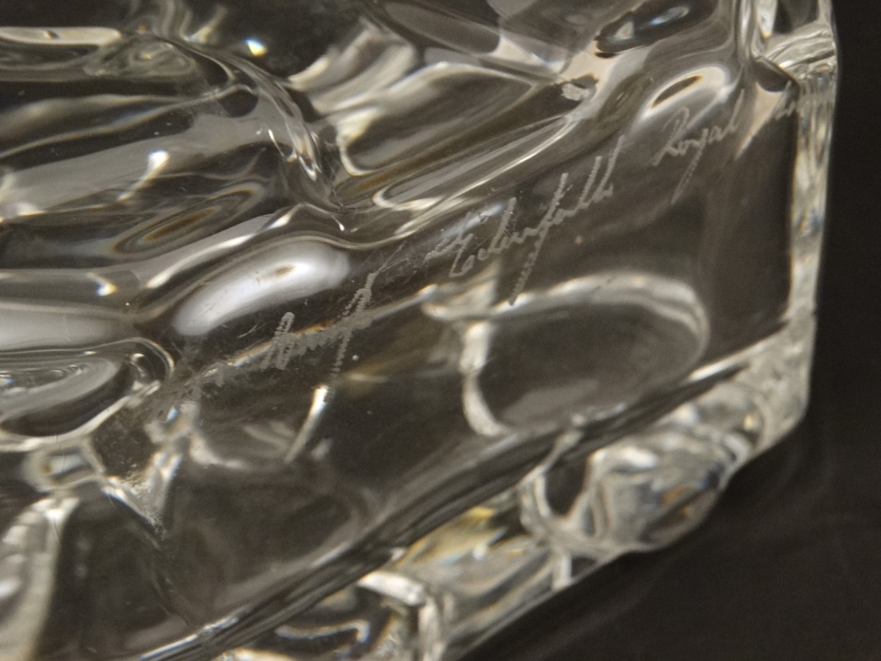 A mid 20thC Scandinavian Royal Krona glass vase, signed and numbered to base, - Image 8 of 8