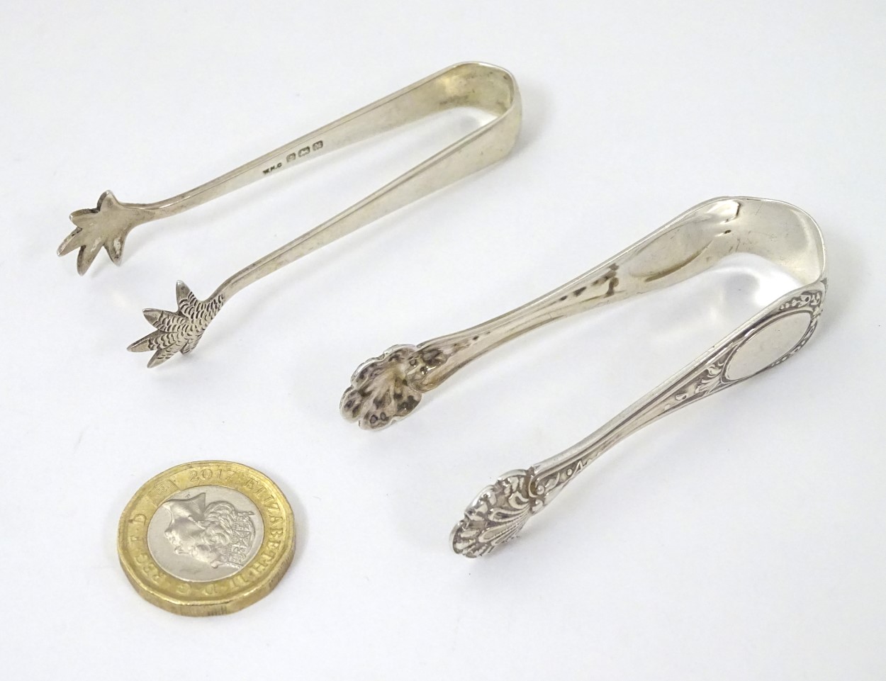 Small silver sugar tongs, - Image 3 of 5