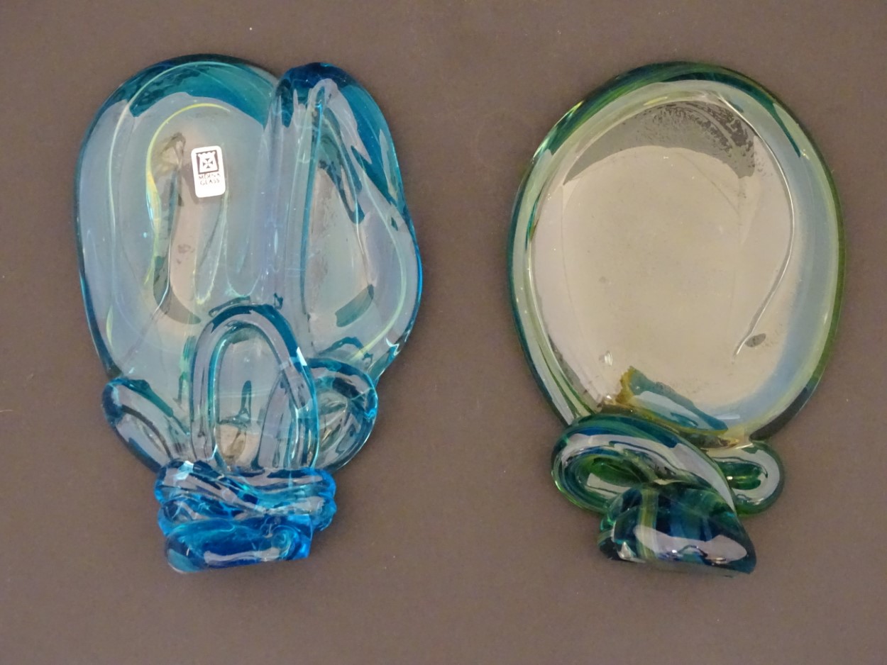 Mdina glass : two free form sculptures intypical colours , one labelled , - Image 3 of 5