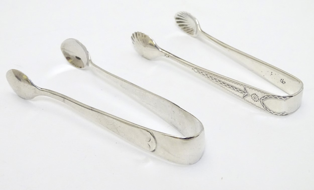 Small silver sugar tongs: 1 x hallmarked Birmingham 1924 maker Robert Chandler, - Image 2 of 6