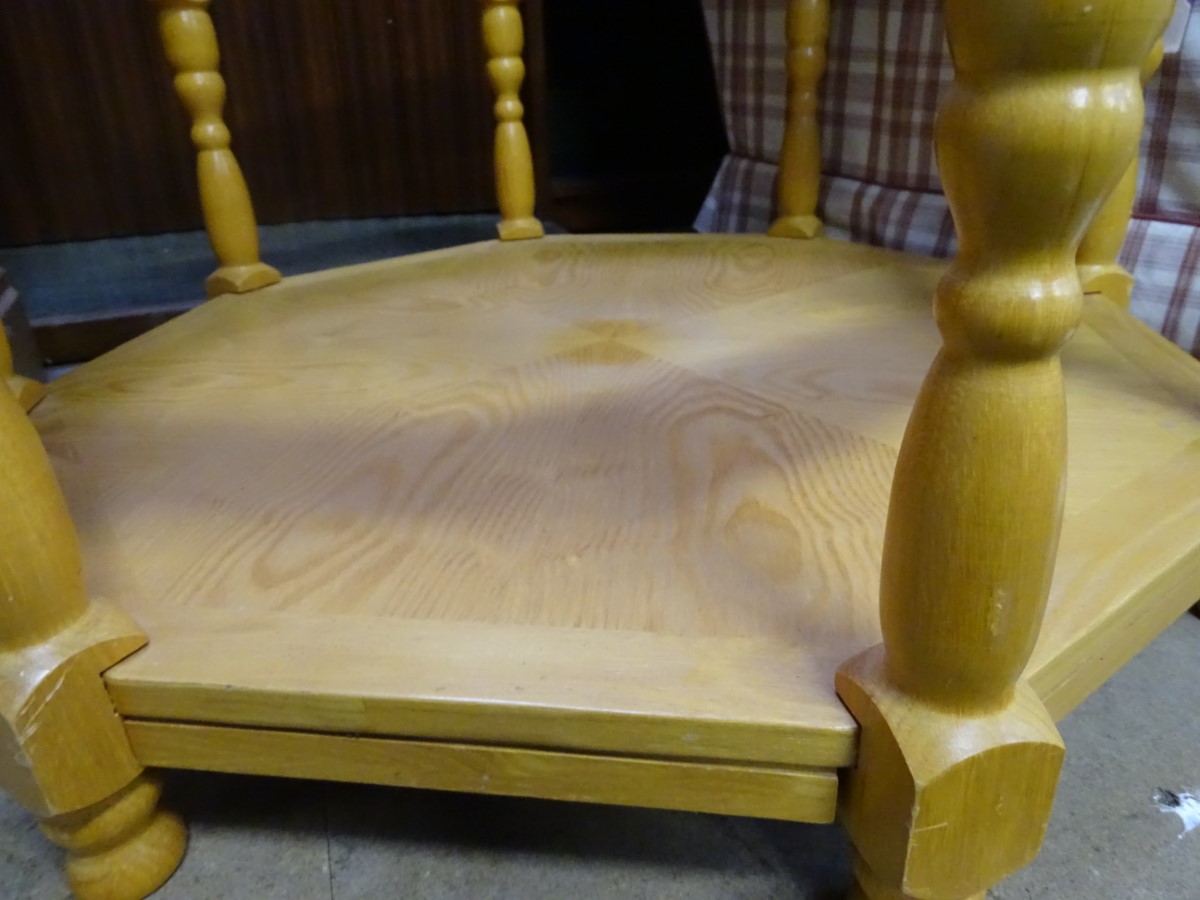 A pine octagonal coffee table, - Image 2 of 3