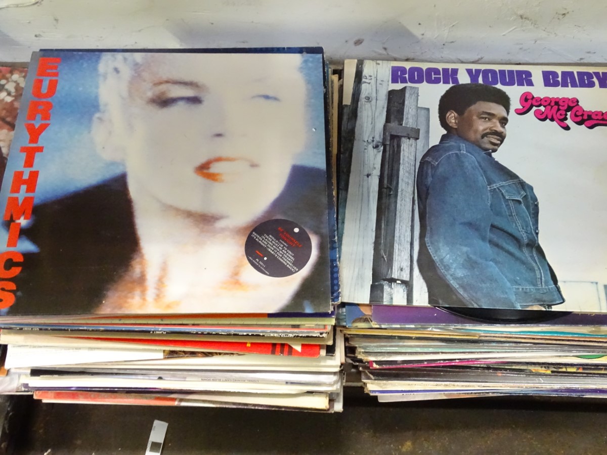 A collection of assorted 12" LPs and singles CONDITION: Please Note - we do not - Image 3 of 4